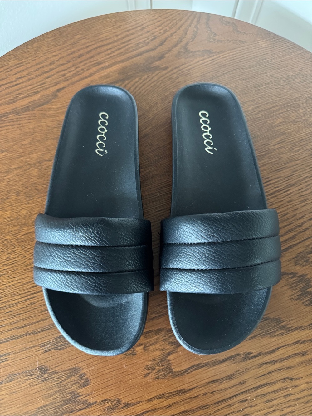 CCOCCI Black Padded Strap Slide Sandals